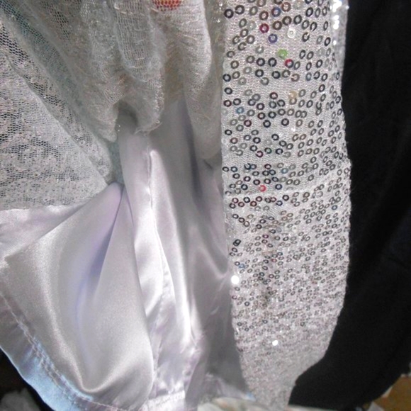 PENDING SALE 🌙 NIGHTMOVES Woman's size 10 Silver sequin formal mini dress - Picture 13 of 16